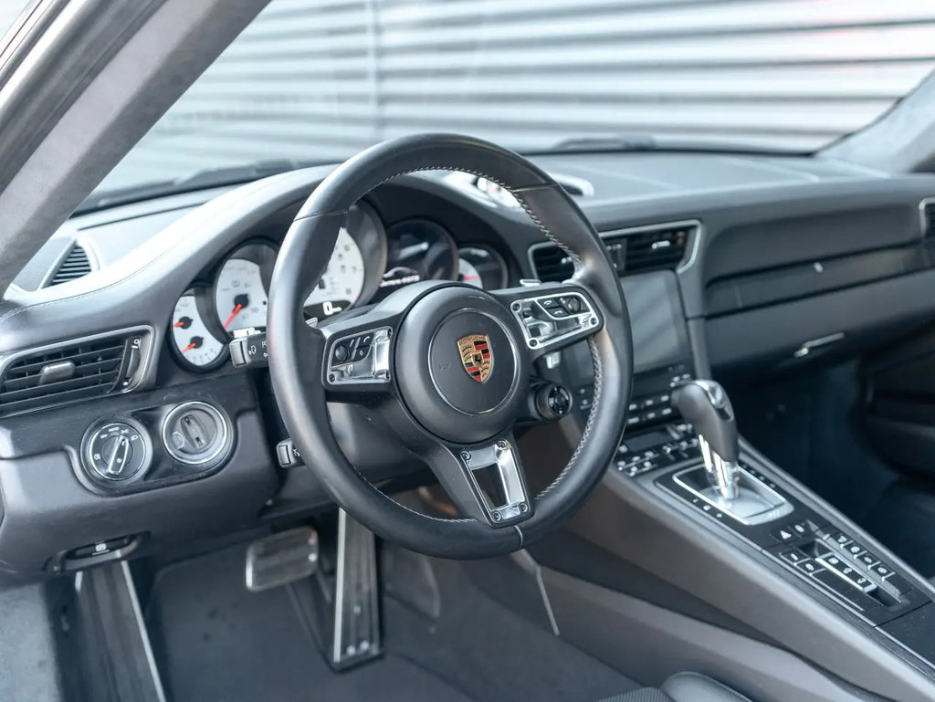 Porsche 991.2 Carrera 4 GTS