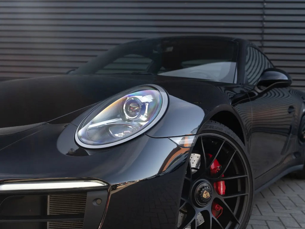 Porsche 991.2 Carrera 4 GTS