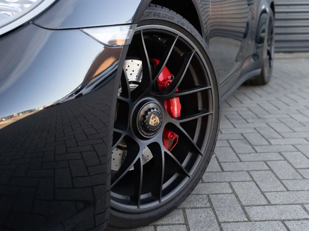 Porsche 991.2 Carrera 4 GTS