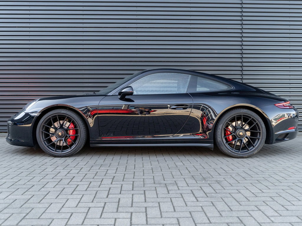 Porsche 991.2 Carrera 4 GTS