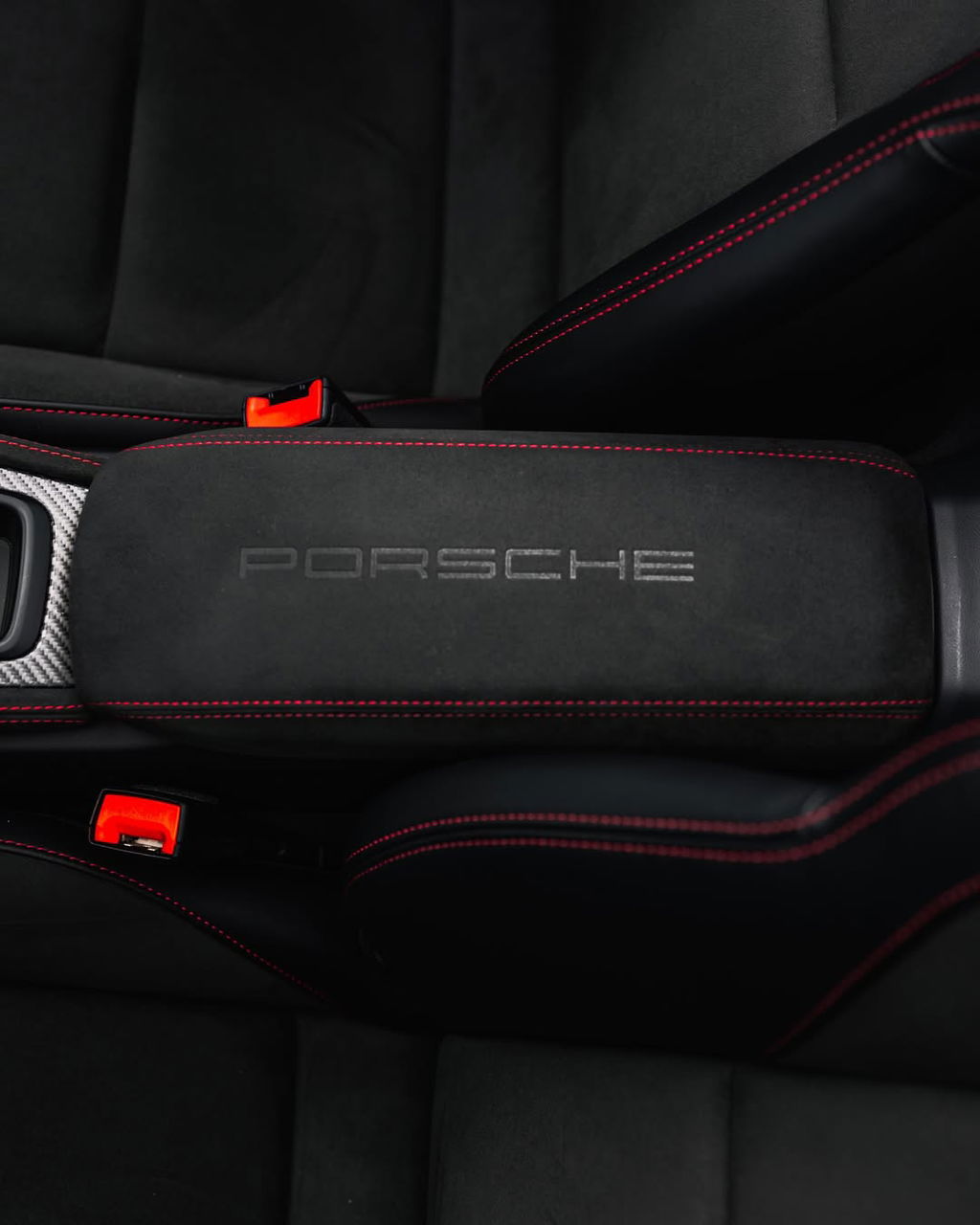 Porsche 718 Spyder RS