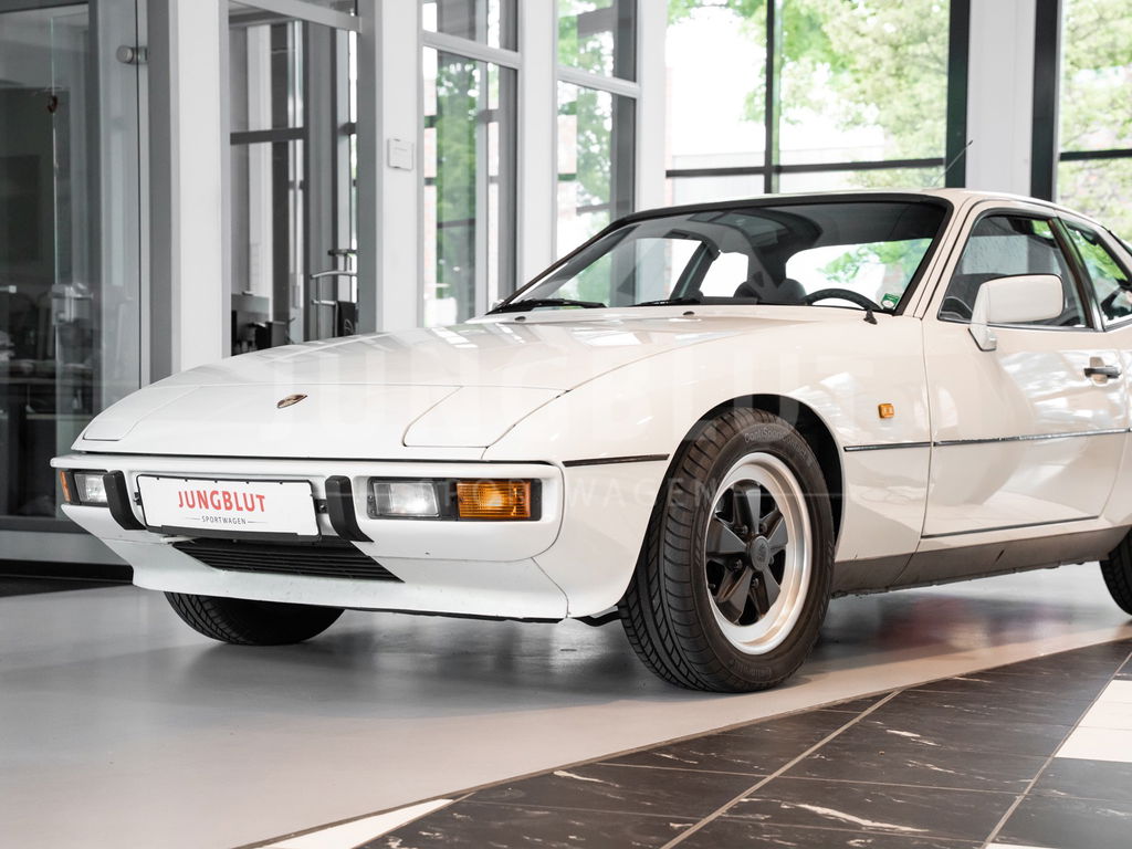 Porsche 924 S