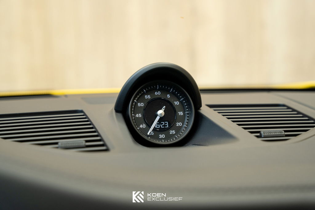 Porsche 992 Carrera S