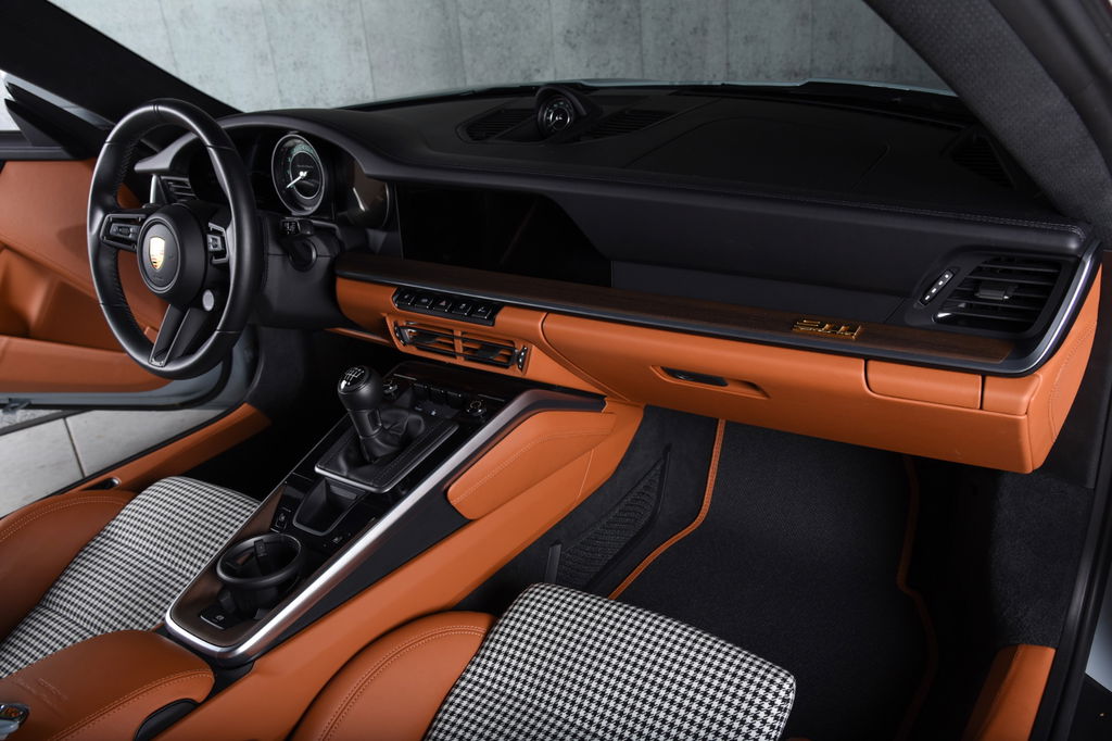 Porsche 992 Sport Classic