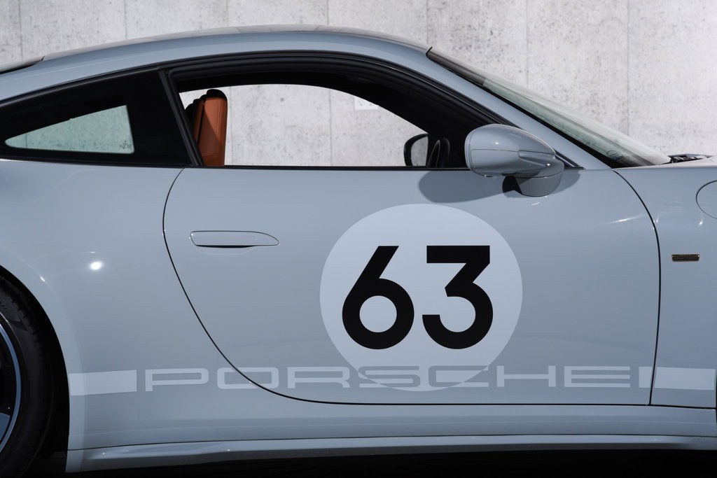 Porsche 992 Sport Classic