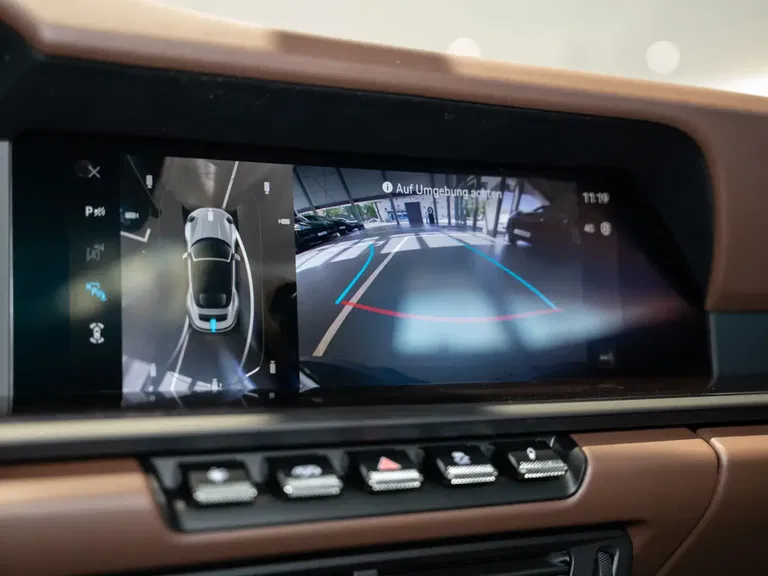 Porsche 992.2 Carrera GTS