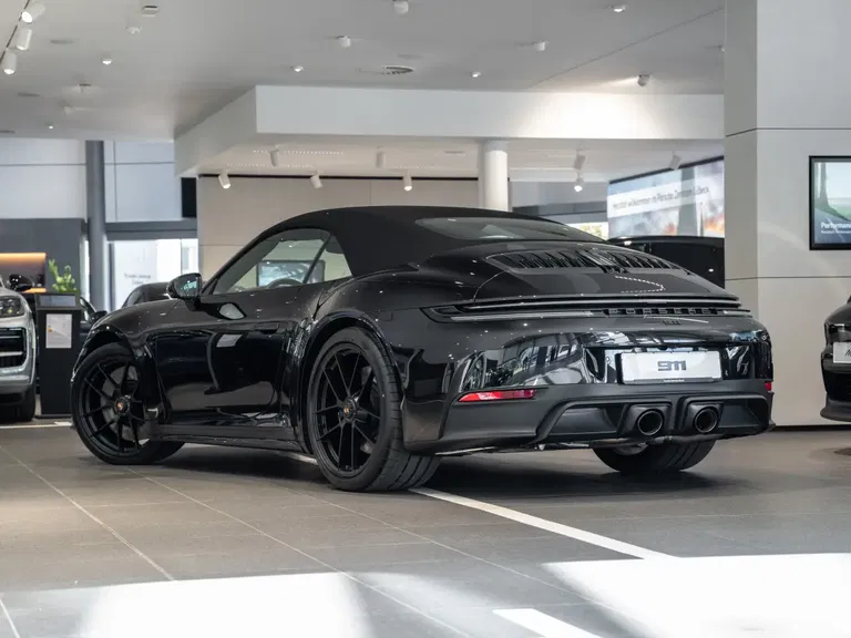 Porsche 992.2 Carrera GTS