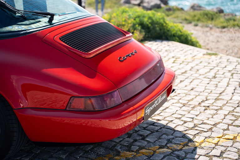 Porsche 964 Carrera 4