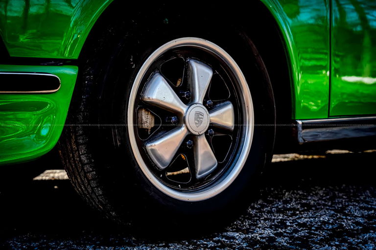 Porsche 911 S (F-Modell)