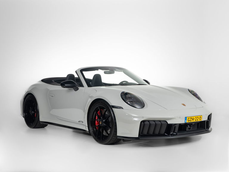 Porsche 992.2 Carrera 4 GTS