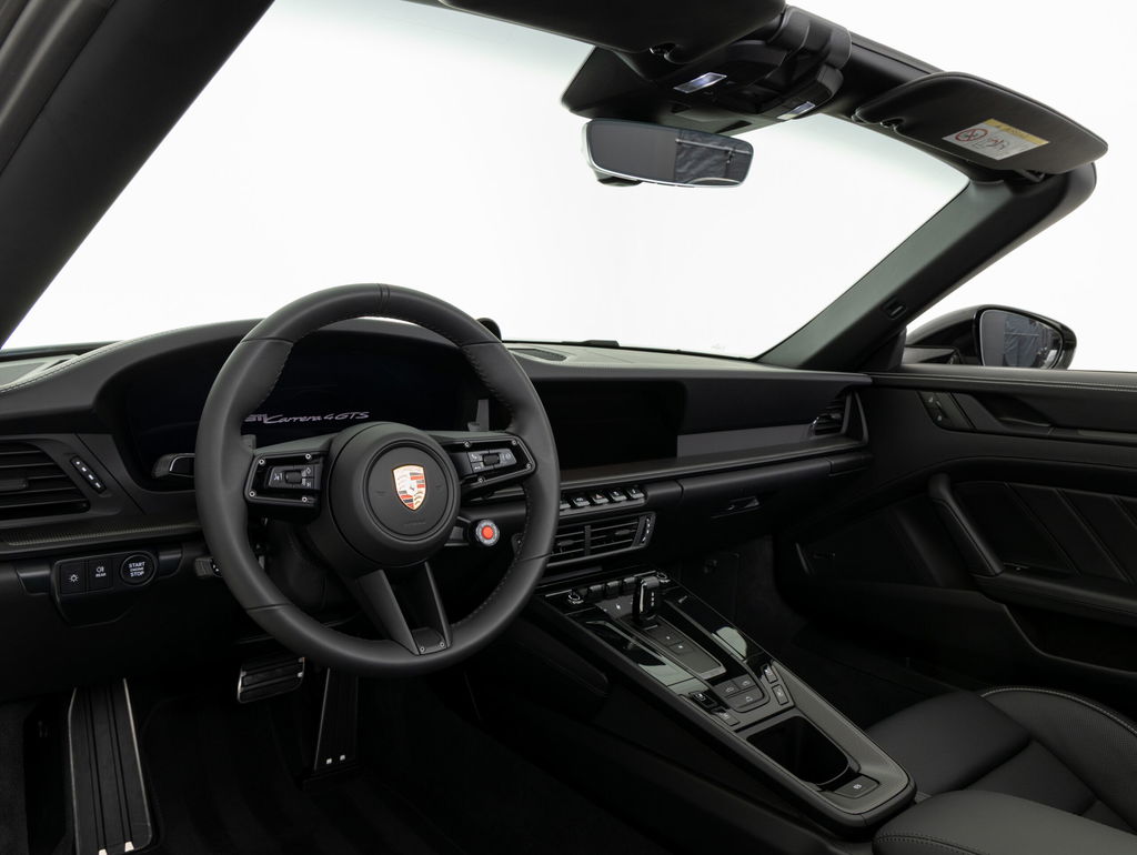 Porsche 992.2 Carrera 4 GTS