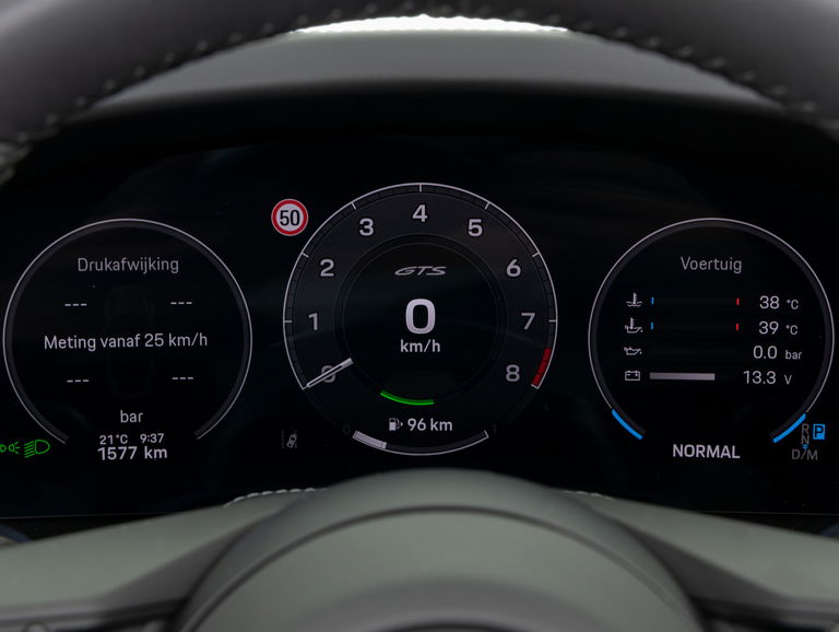 Porsche 992.2 Carrera 4 GTS