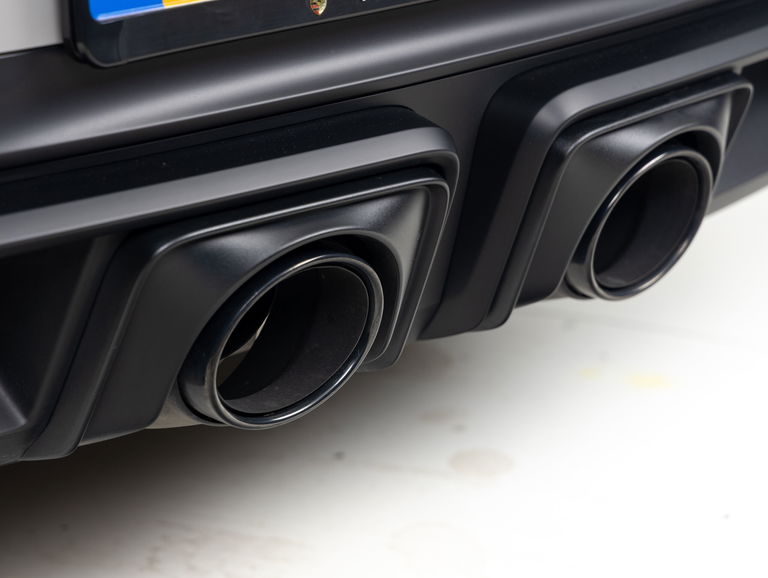 Porsche 992.2 Carrera 4 GTS