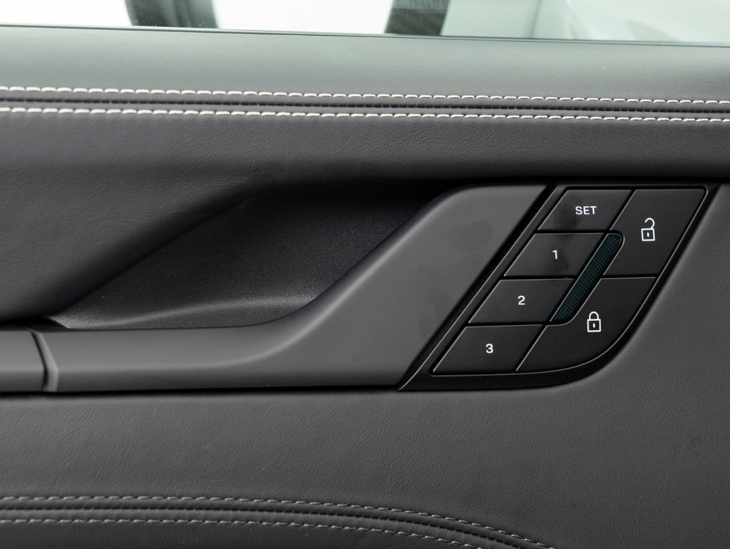 Porsche 992.2 Carrera 4 GTS