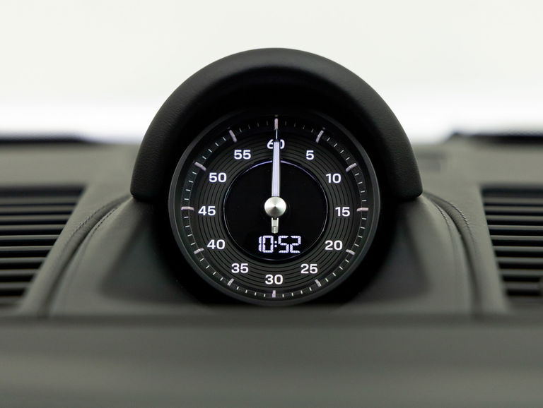 Porsche 992.2 Carrera 4 GTS