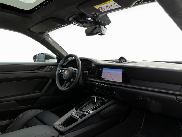 Porsche 992.2 Carrera 4 GTS