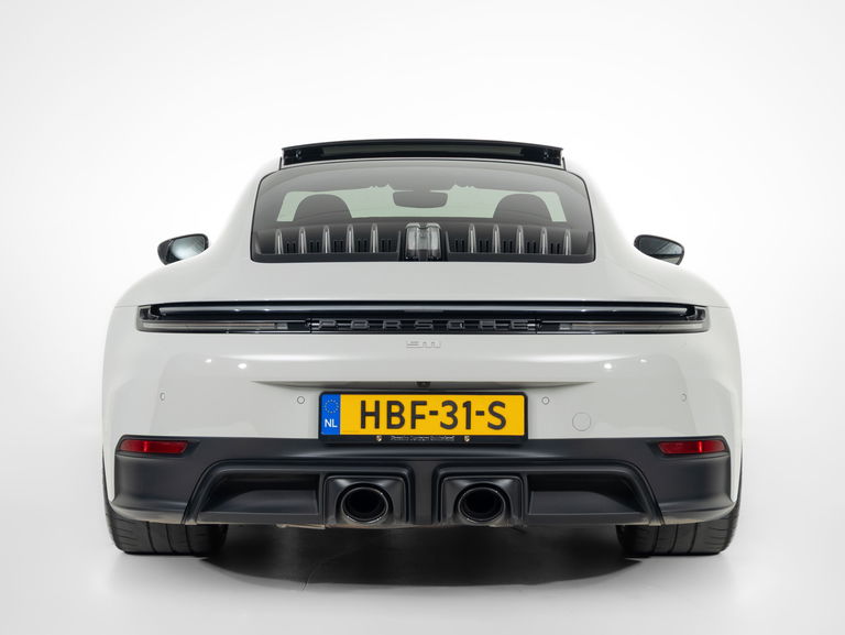 Porsche 992.2 Carrera 4 GTS