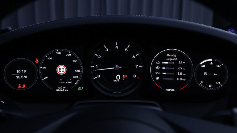 Porsche 992 Carrera 4S