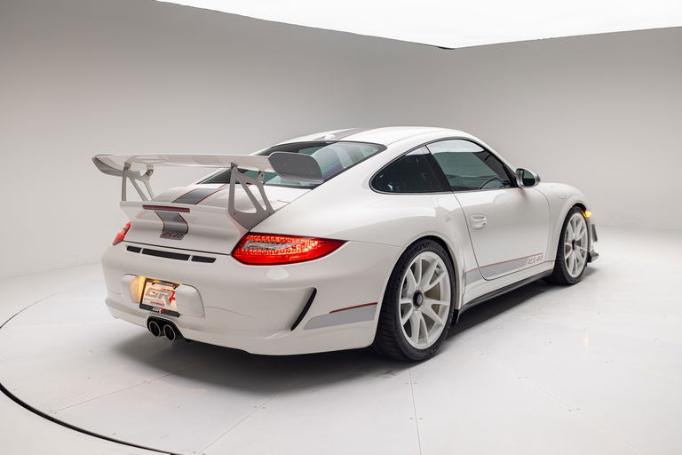 Porsche 997 GT3 RS 4.0