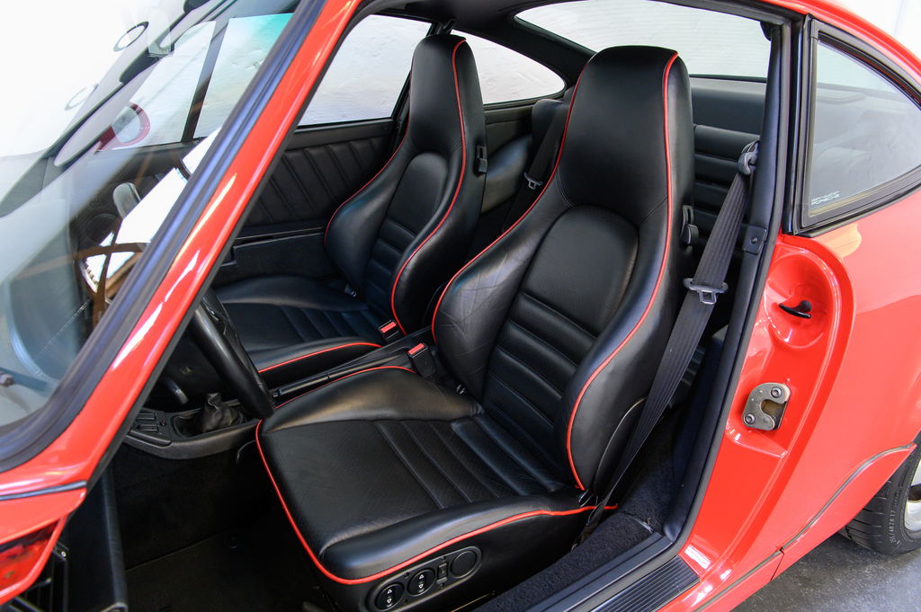 Porsche 964 Carrera 4