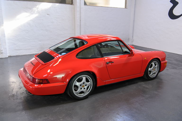 Porsche 964 Carrera 4