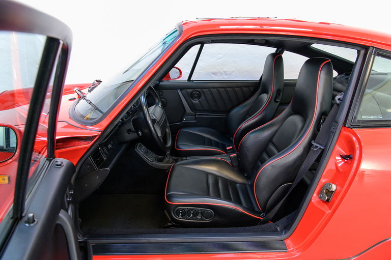 Porsche 964 Carrera 4