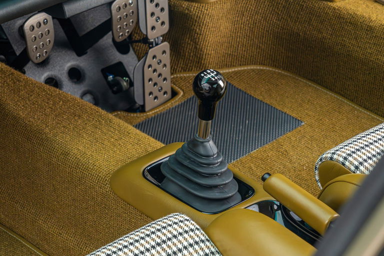 Porsche 911 Reimagined by Singer