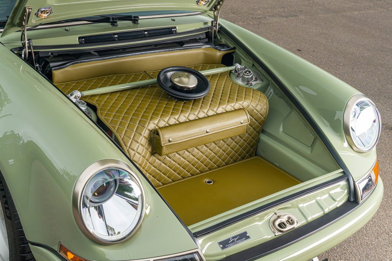Porsche 911 Reimagined by Singer