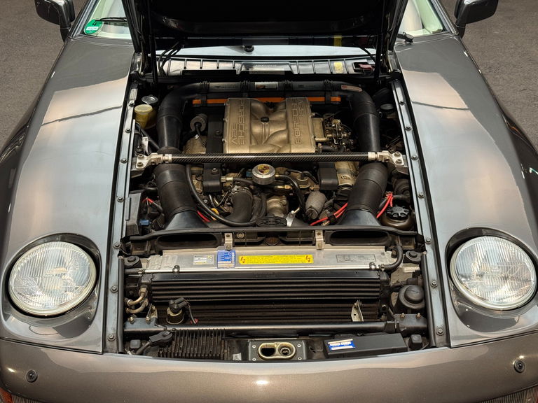 Porsche 928 S4
