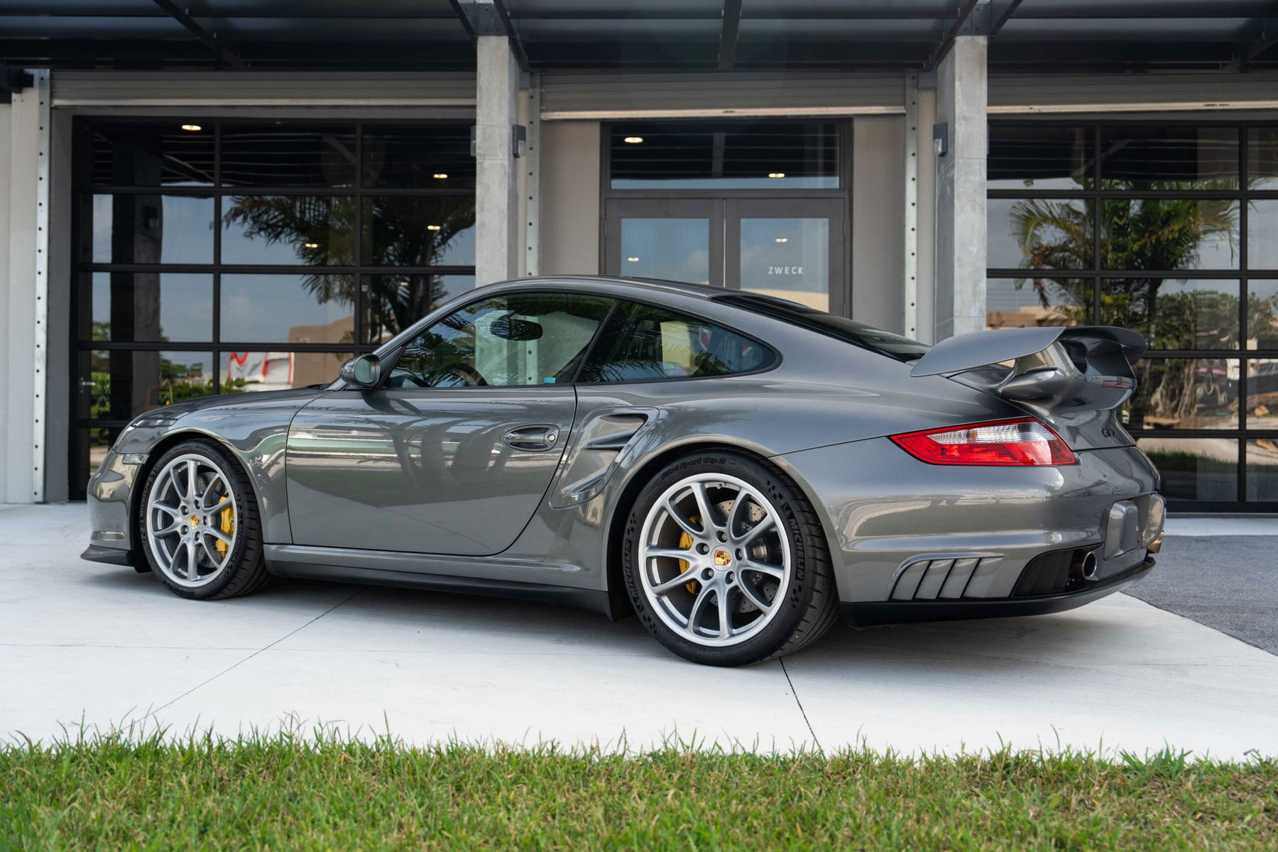 Porsche 997 GT2 2008 - elferspot.com - Marketplace for