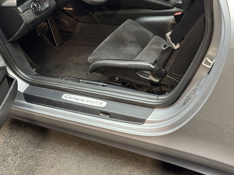 Porsche 991.2 Carrera 4 GTS