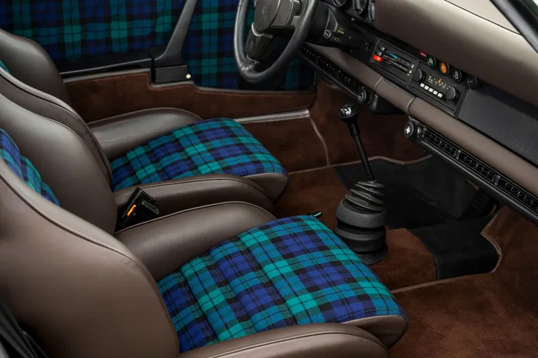 Porsche 911 Turbo 3.0 (US)