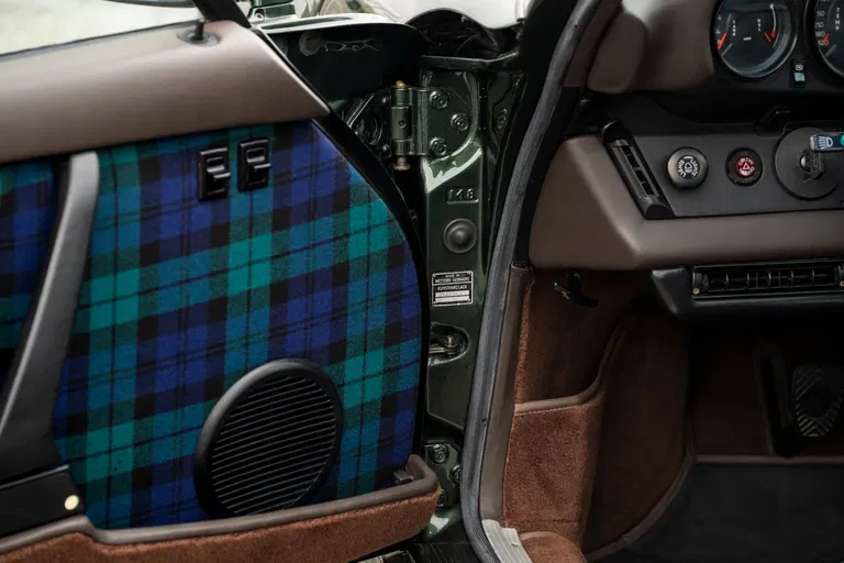 Porsche 911 Turbo 3.0 (US)