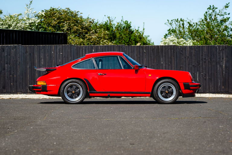 Porsche 911 Carrera 3.2