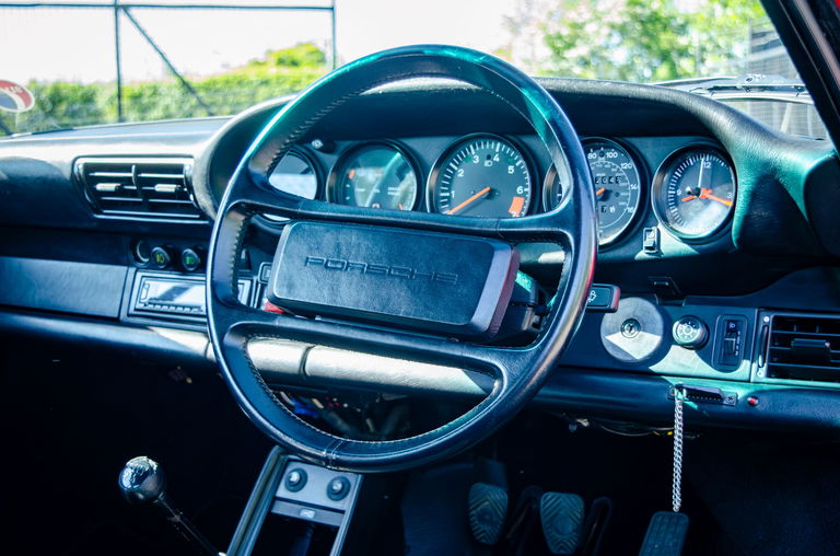 Porsche 911 Carrera 3.2