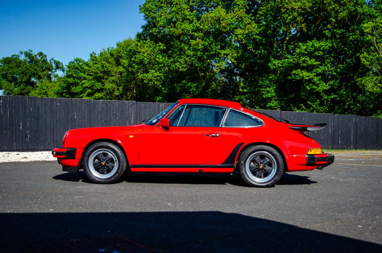 Porsche 911 Carrera 3.2