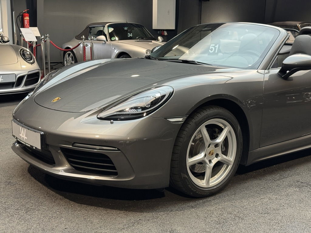 Porsche 718 Boxster