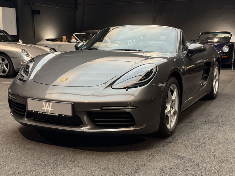 Porsche 718 Boxster