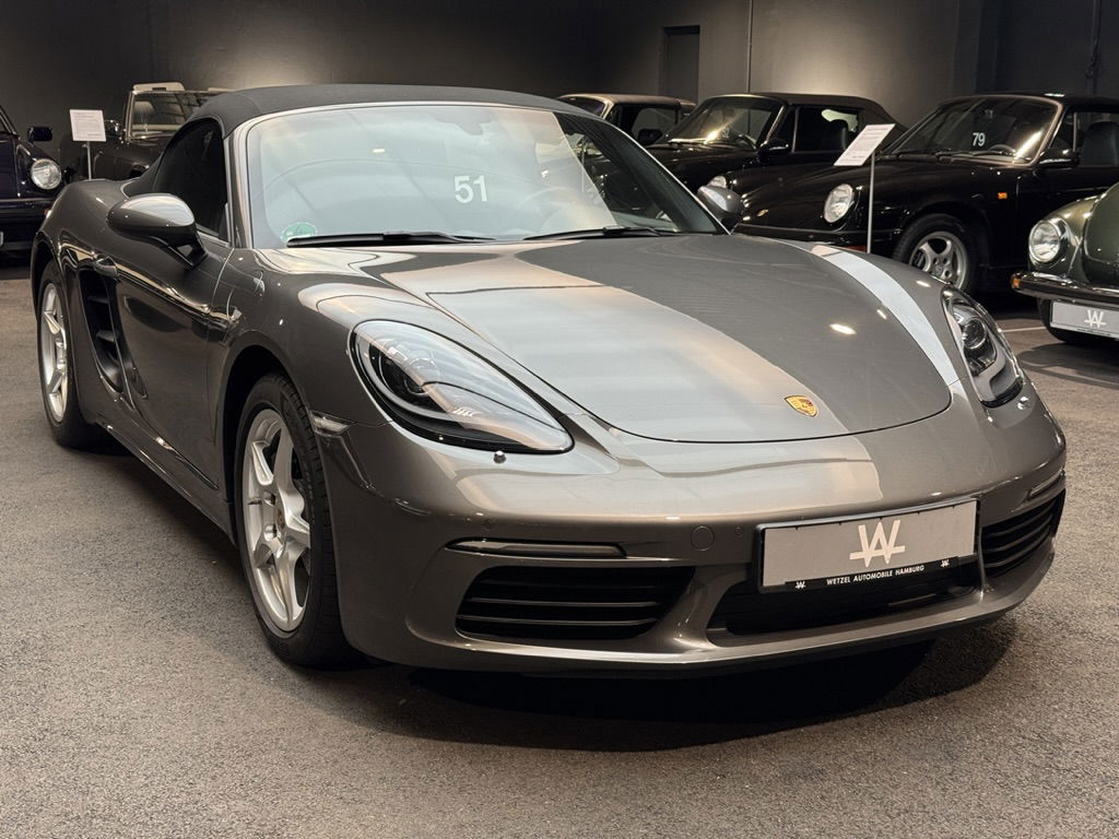 Porsche 718 Boxster