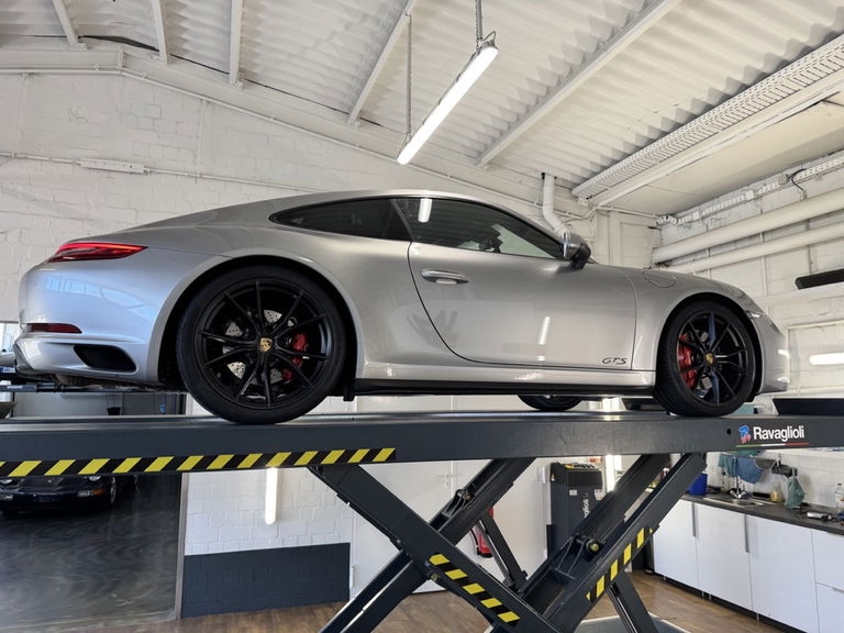 Porsche 991.2 Carrera 4 GTS