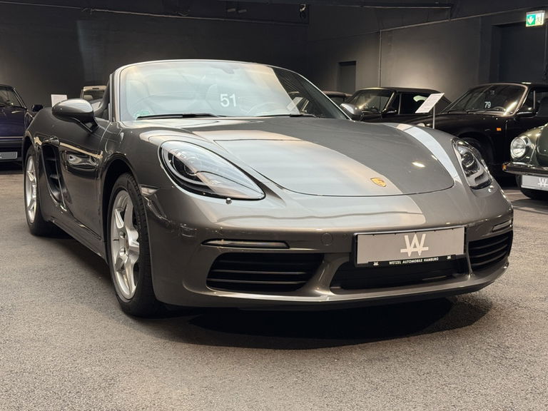 Porsche 718 Boxster