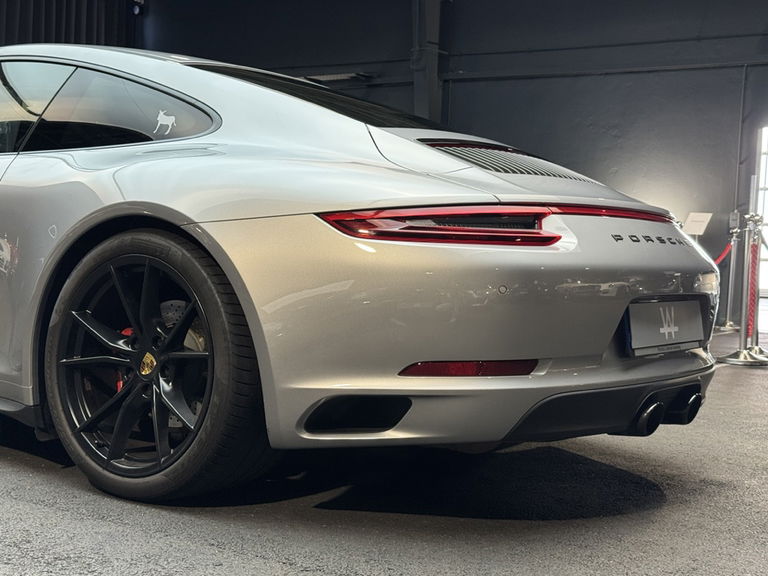 Porsche 991.2 Carrera 4 GTS