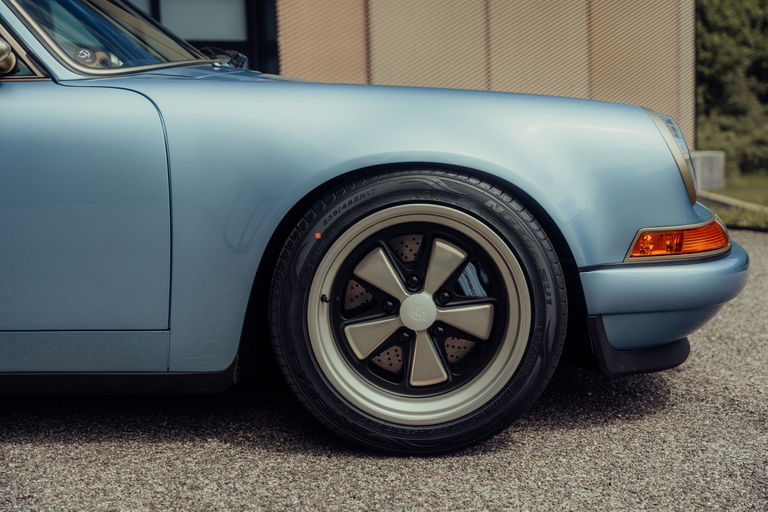 Porsche 911 Reimagined by Singer