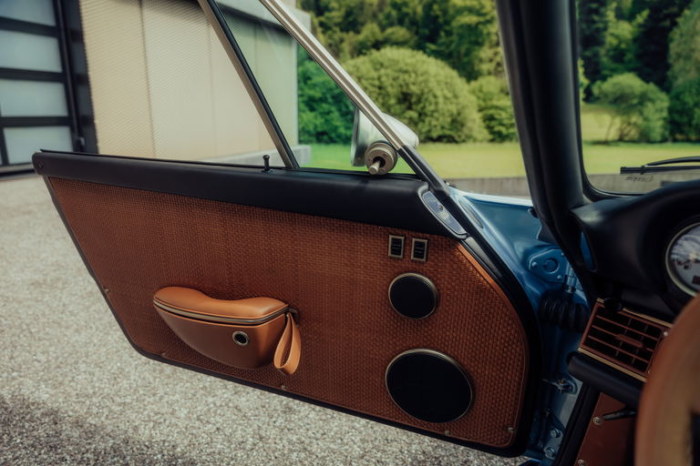 Porsche 911 Reimagined by Singer