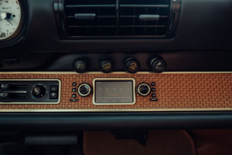 Porsche 911 Reimagined by Singer