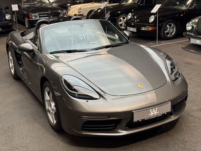 Porsche 718 Boxster