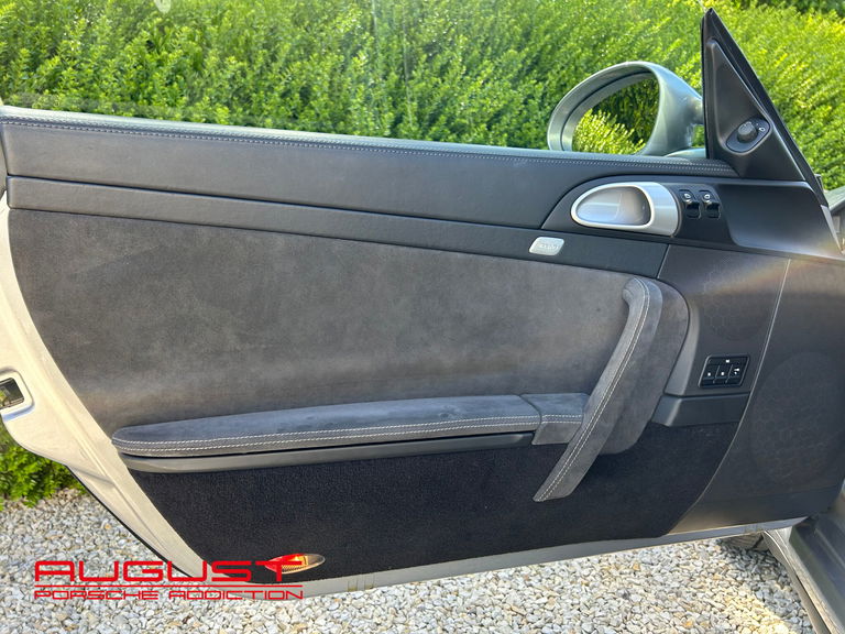 Porsche 997.2 Carrera GTS