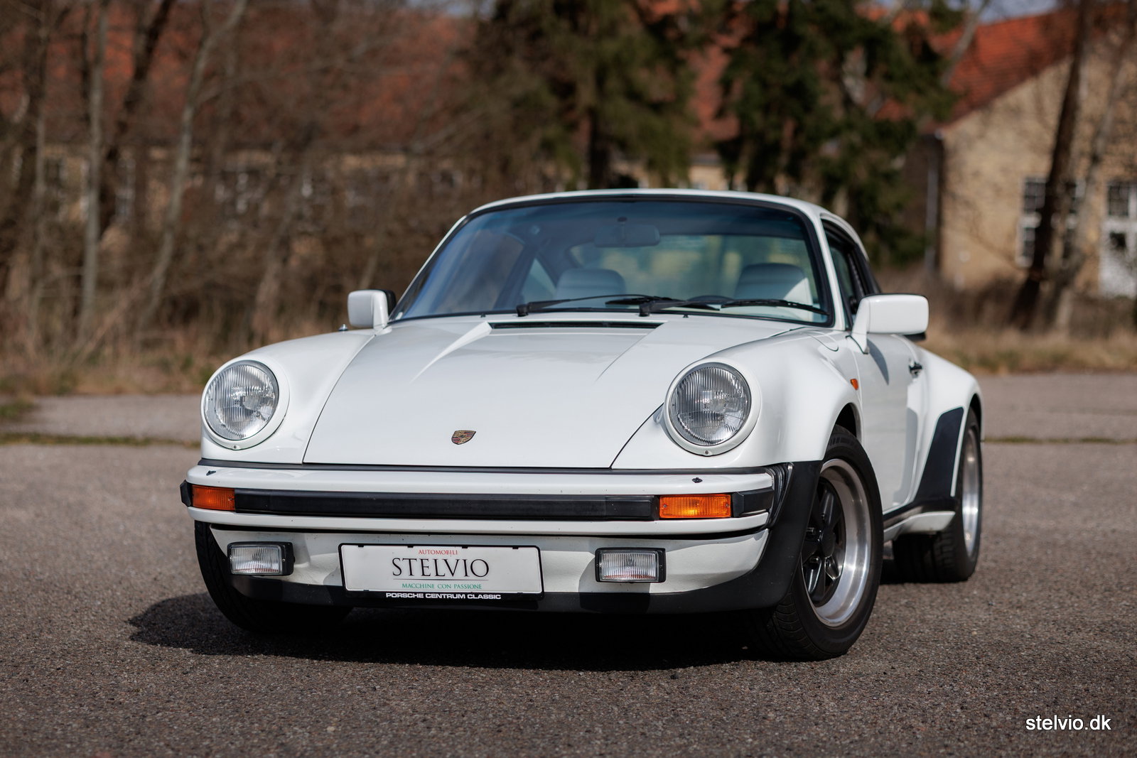 Porsche 911 Turbo 3.3 1980 - elferspot.com - Marketplace for