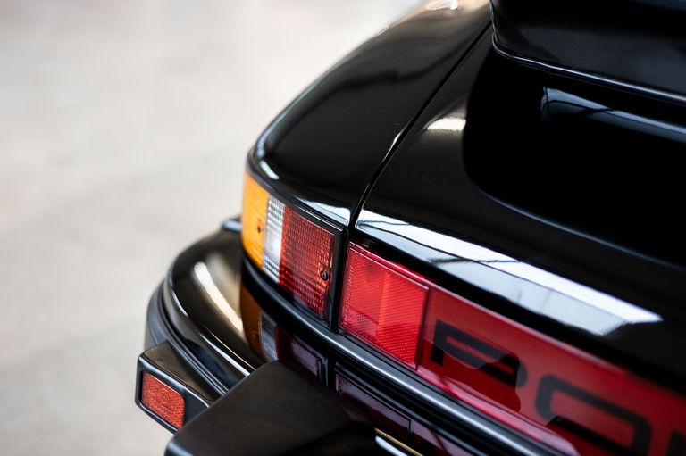 Porsche 911 Turbo 3.3