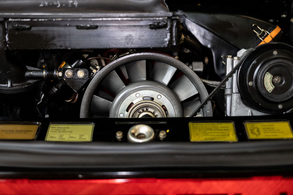 Porsche 911 Turbo 3.3